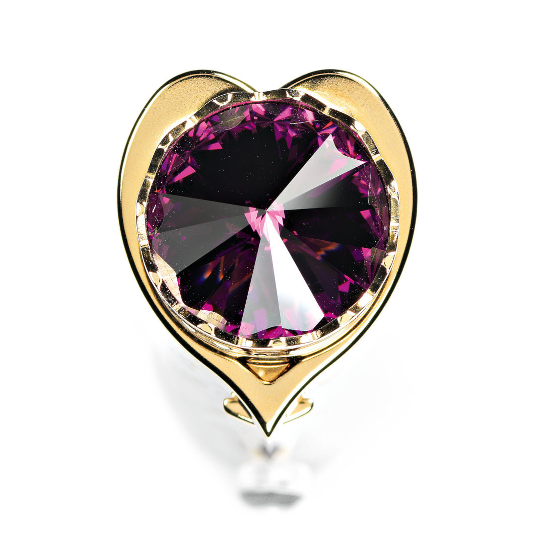 Heart-shaped crown with purple crystal on the Wedding Pen Legacy Edition.