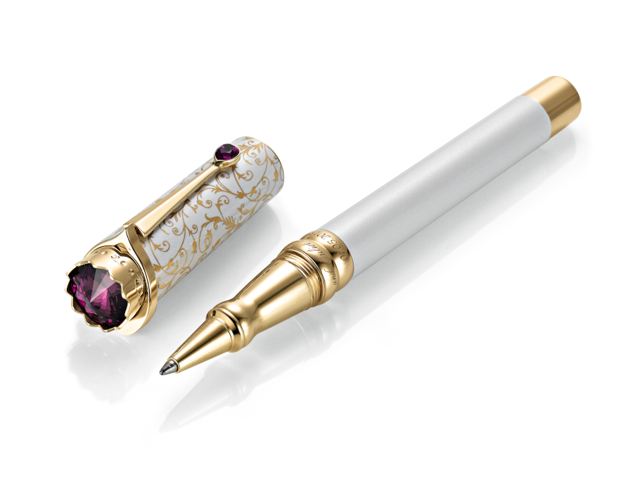 Wedding Pen Legacy Edition in white with a gold finish.