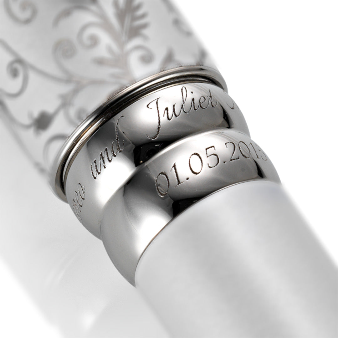 Engraved rings detail on the Wedding Pen Prestige Edition.